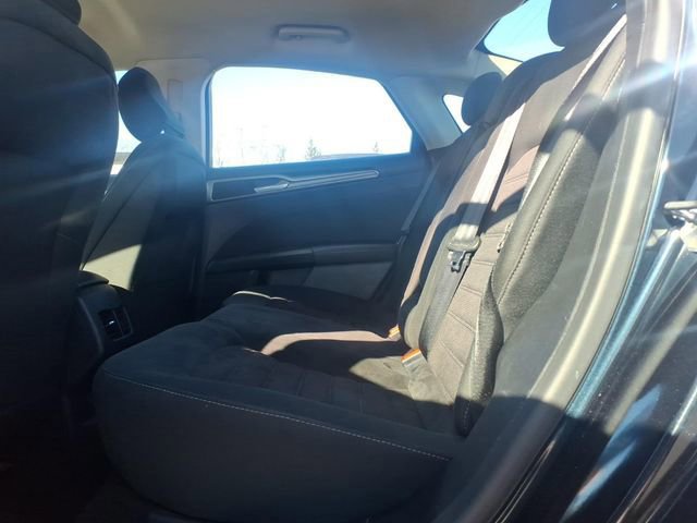 Certified 2020 Ford Fusion SE image 9