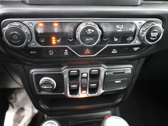 Used 2021 Jeep Gladiator Overland w/ Cold Weather Group image 32