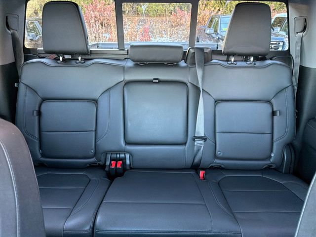 Used 2021 Chevrolet Silverado 1500 LT Trail Boss w/ Convenience Package II image 18