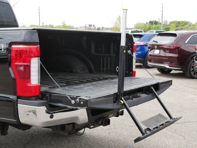 Certified 2017 Ford F350 Lariat w/ Lariat Ultimate Package AWD/4WD image 19