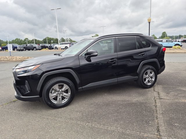 Used 2023 Toyota RAV4 XLE FWD image 8