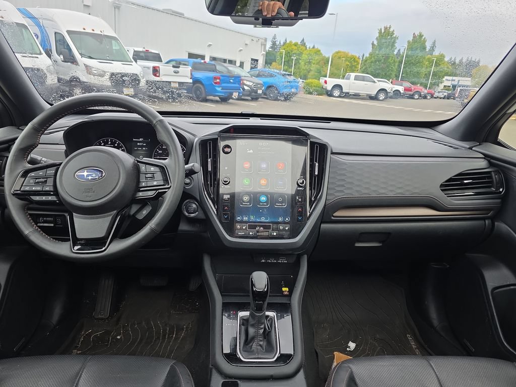 Used 2025 Subaru Forester Touring AWD/4WD image 6