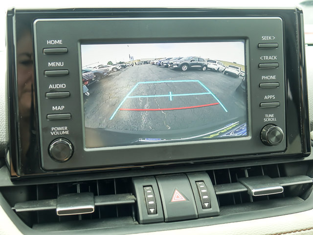Used 2019 Toyota RAV4 XLE Premium w/ Cold Weather Package AWD/4WD image 18