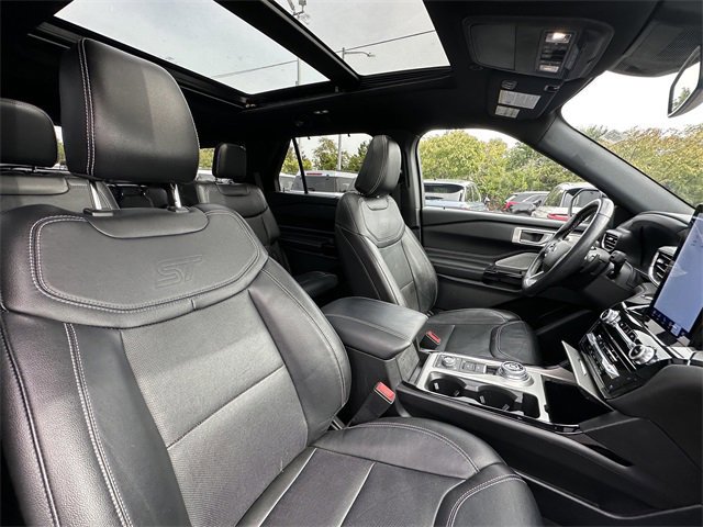 Certified 2022 Ford Explorer ST w/ Equipment Group 401A image 36
