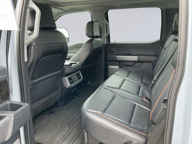 Certified 2025 Ford F450 Lariat w/ FX4 Off-Road Package AWD/4WD image 13