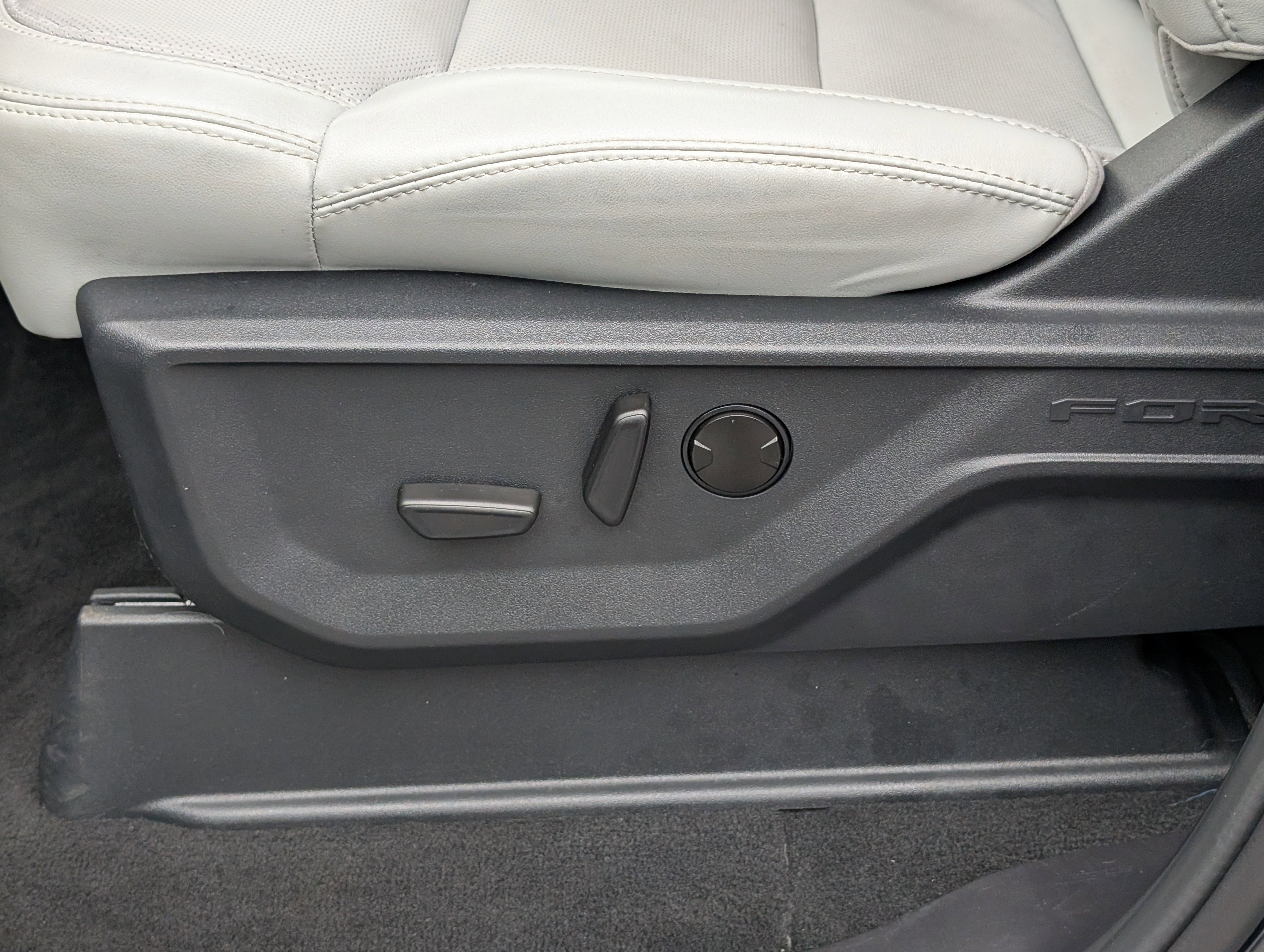Certified 2025 Ford Expedition Max Platinum AWD/4WD image 26
