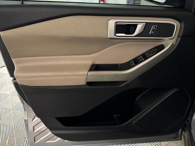 Certified 2020 Ford Explorer XLT RWD image 15