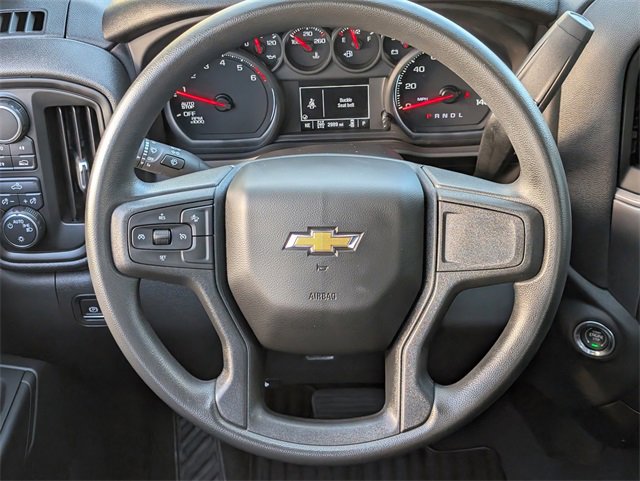 Used 2023 Chevrolet Silverado 1500 Custom image 12