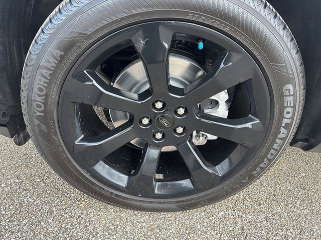 Certified 2024 Ford Explorer ST-Line w/ Class IV Trailer Tow Package AWD/4WD image 9
