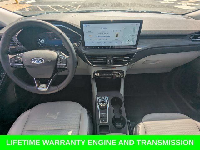 Certified 2024 Ford Escape Platinum AWD/4WD image 16