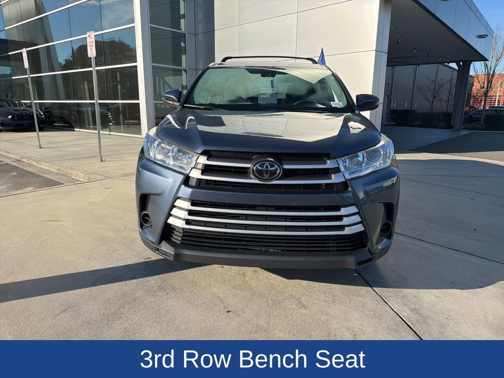 Used 2019 Toyota Highlander LE image 3