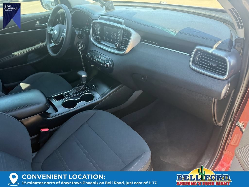 Used 2019 Kia Sorento FWD image 6