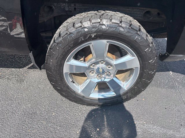 Used 2018 Chevrolet Silverado 1500 LT w/ All Star Edition AWD/4WD image 4