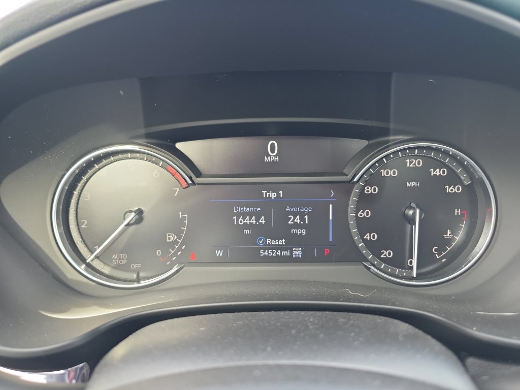 Used 2021 Cadillac XT4 Luxury w/ Cold Weather Package AWD/4WD image 26