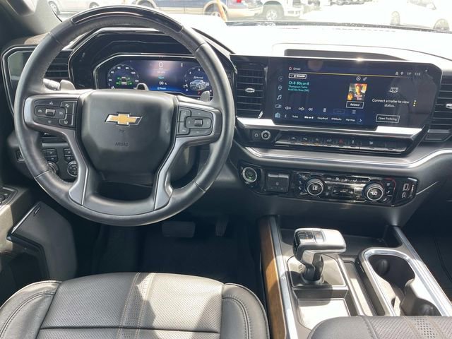 Used 2024 Chevrolet Silverado 1500 High Country w/ High Country Premium Package image 14