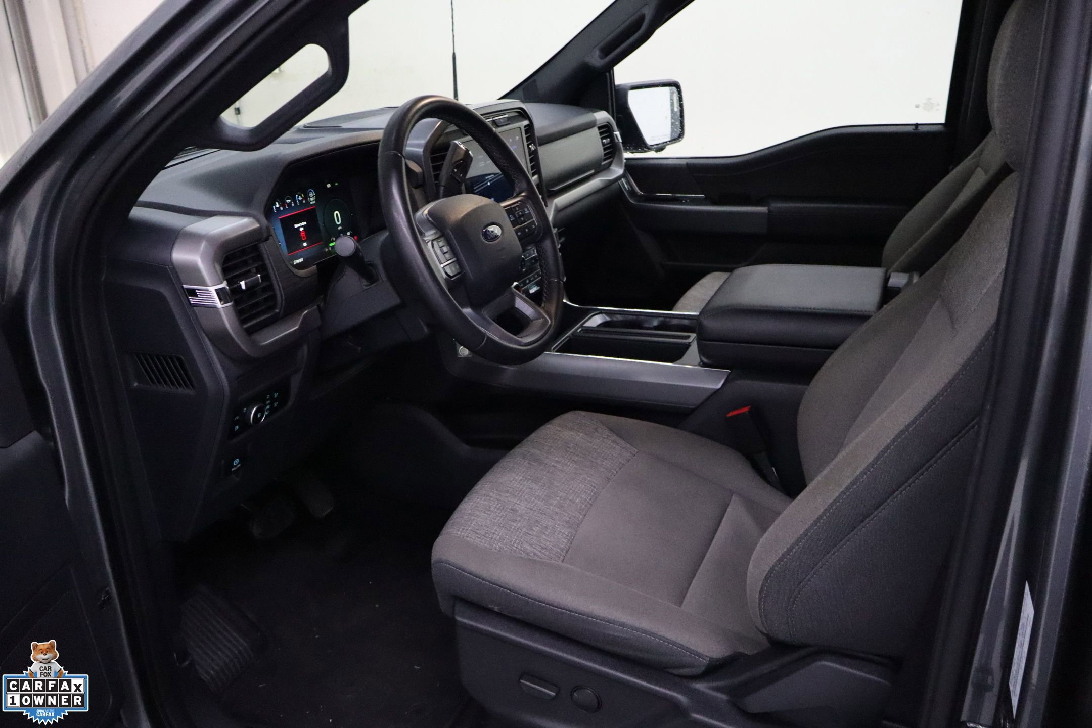 Certified 2024 Ford F150 XLT w/ Mobile Office Package image 21