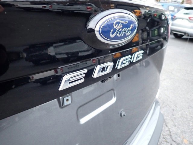 Certified 2022 Ford Edge SEL w/ Convenience Package image 9