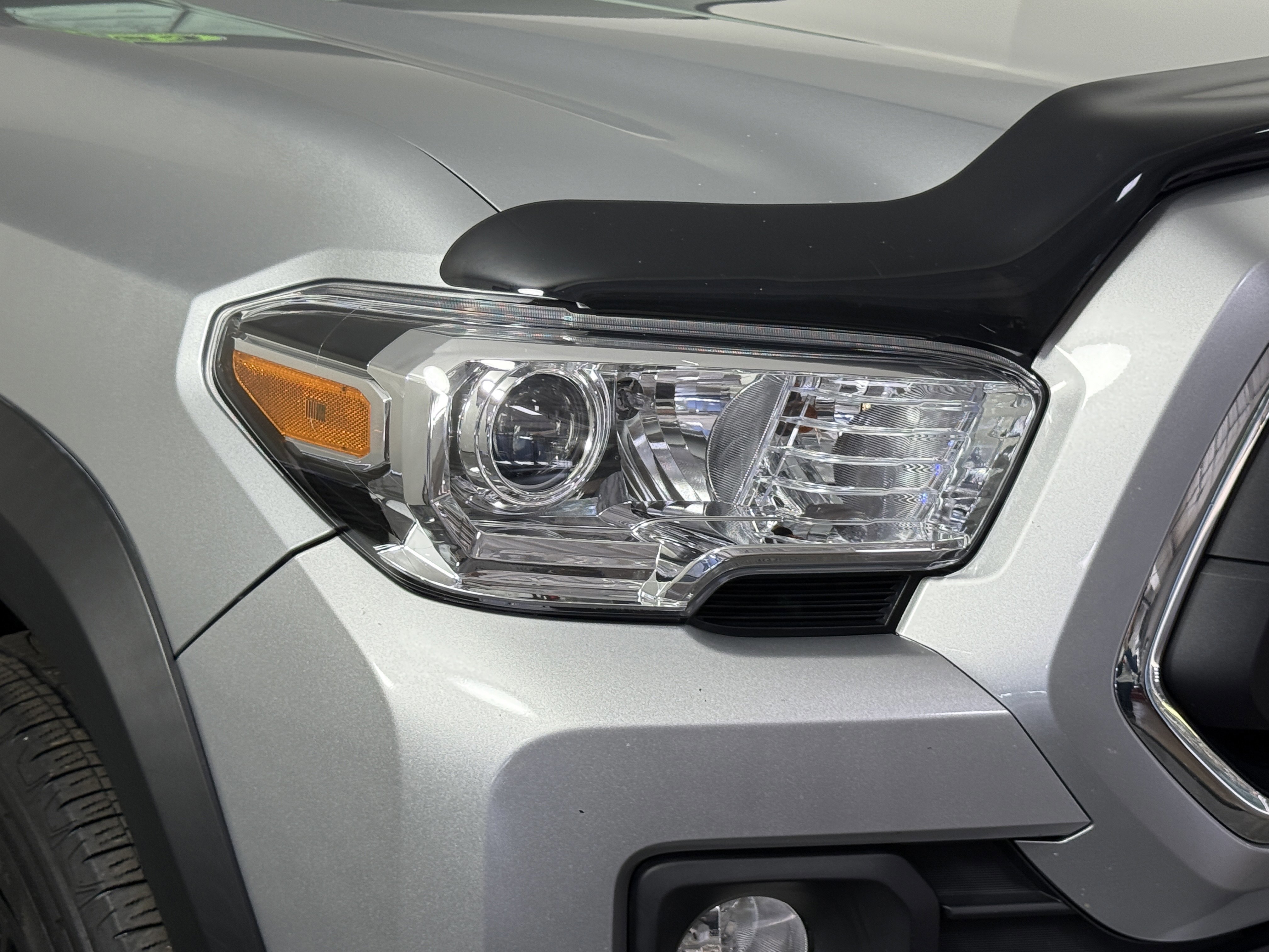 Used 2023 Toyota Tacoma SR5 image 7