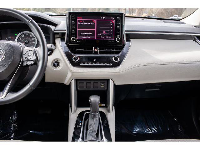 Used 2022 Toyota Corolla Cross LE image 14