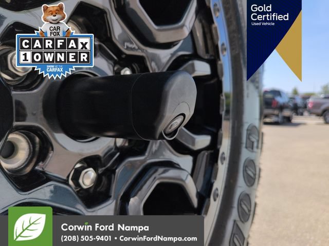 Certified 2024 Ford Bronco Wildtrak AWD/4WD image 32