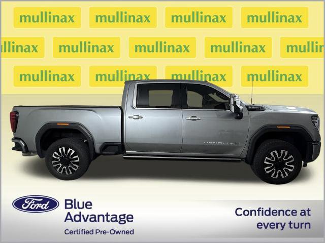 Used 2025 GMC Sierra 2500 Denali Ultimate image 5