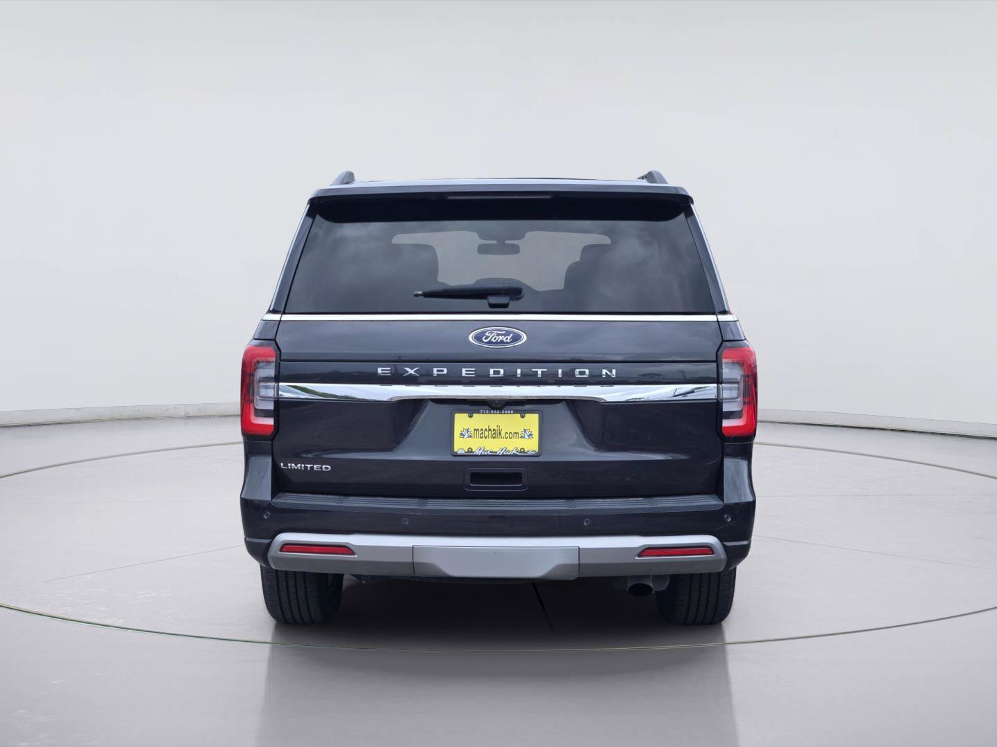 Certified 2024 Ford Expedition Limited AWD/4WD image 6