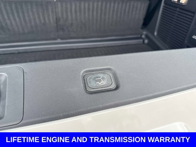 Certified 2025 Ford Expedition Platinum w/ Driver's Package AWD/4WD image 13