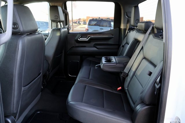 Used 2024 GMC Sierra 1500 SLT image 27