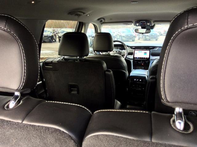 Used 2022 Jeep Grand Cherokee L Limited image 16