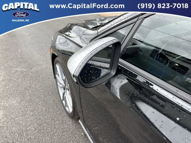 Used 2024 Volkswagen Golf R image 12