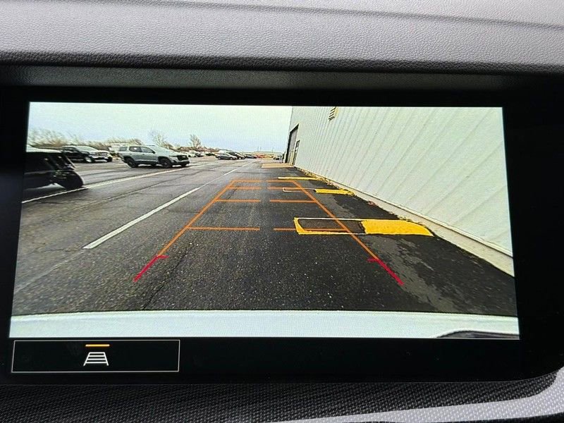 Used 2023 Buick Envision Essence w/ Sport Touring Package image 19