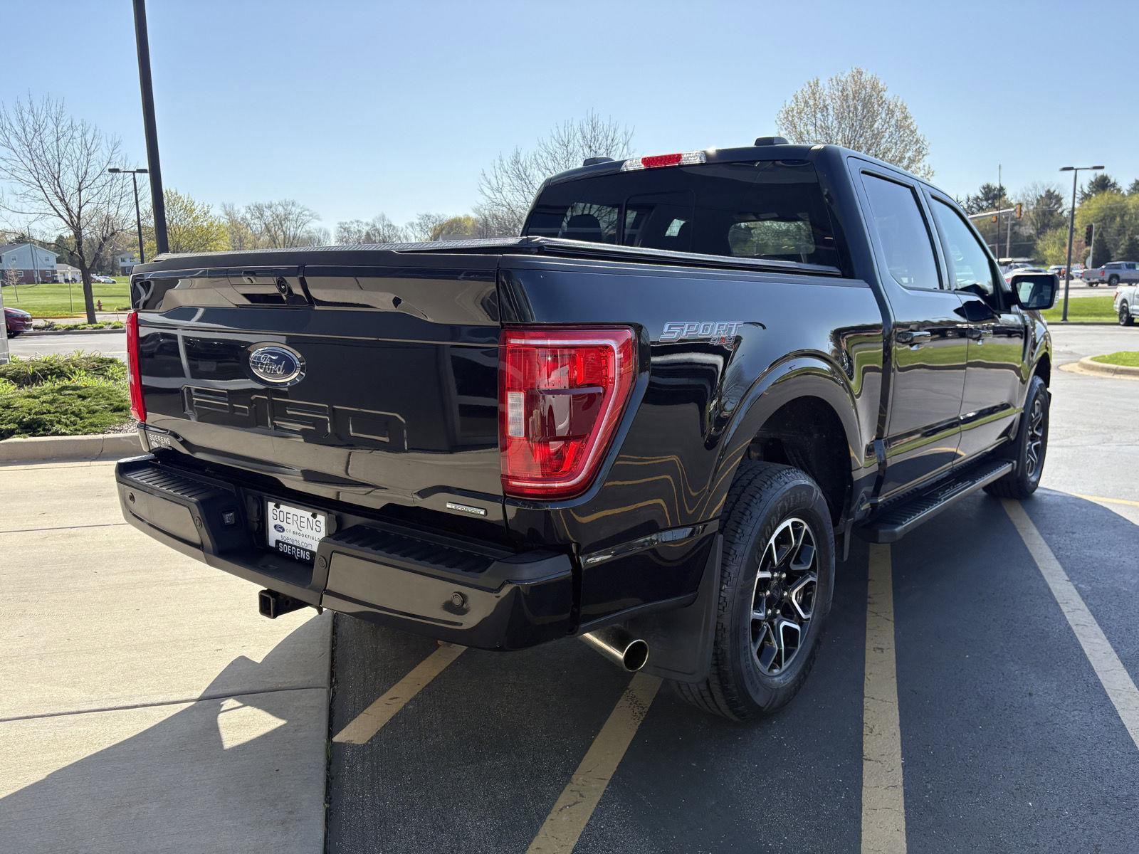 Certified 2022 Ford F150 XLT w/ Equipment Group 302A High AWD/4WD image 6