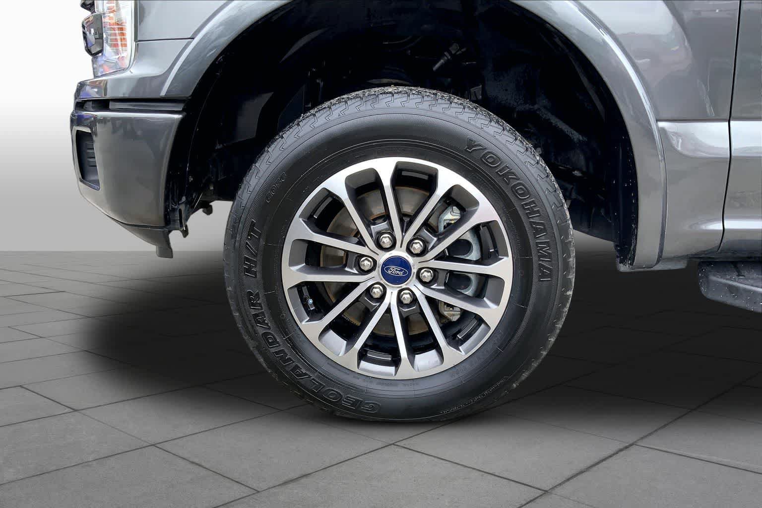 Certified 2019 Ford F150 Lariat w/ Equipment Group 502A Luxury RWD image 11