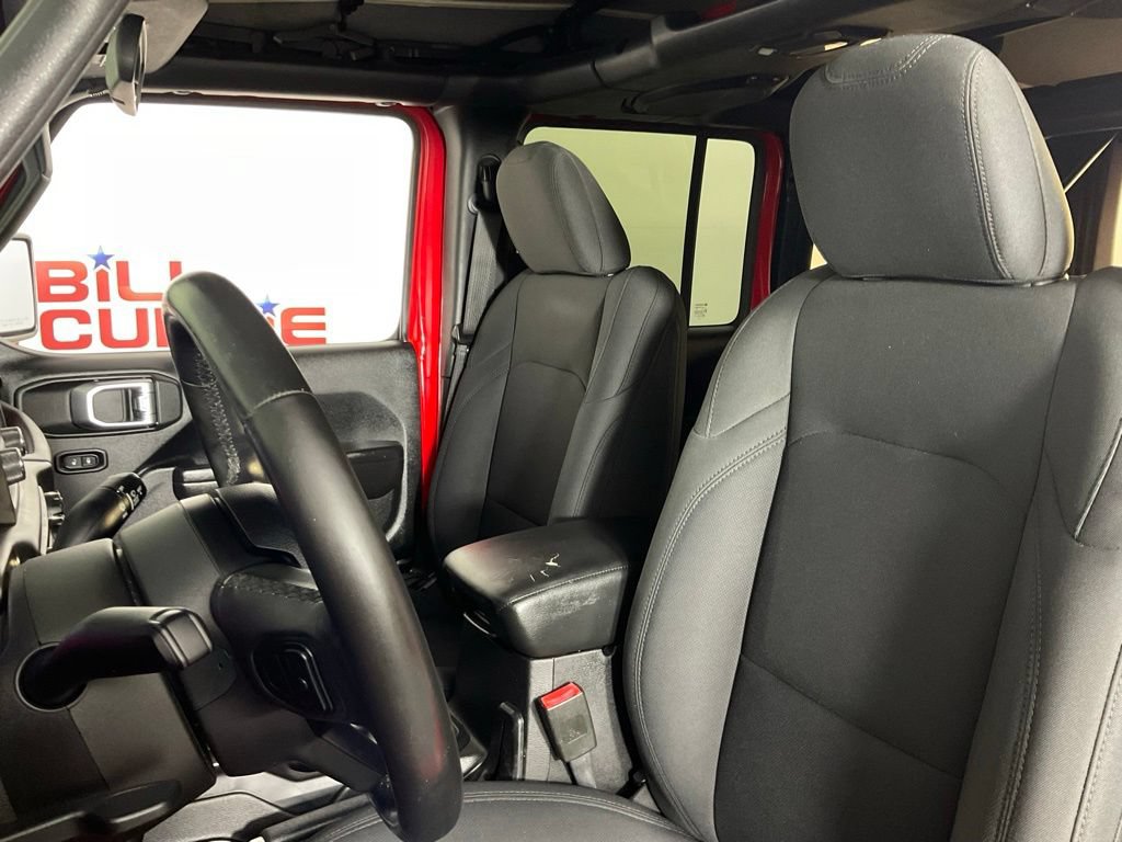 Used 2018 Jeep Wrangler Unlimited Sport S AWD/4WD image 14