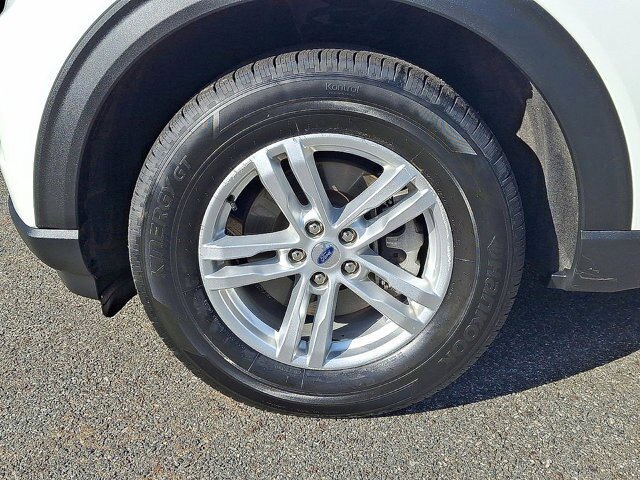 Certified 2022 Ford Explorer XLT w/ Equipment Group 202A AWD/4WD image 27