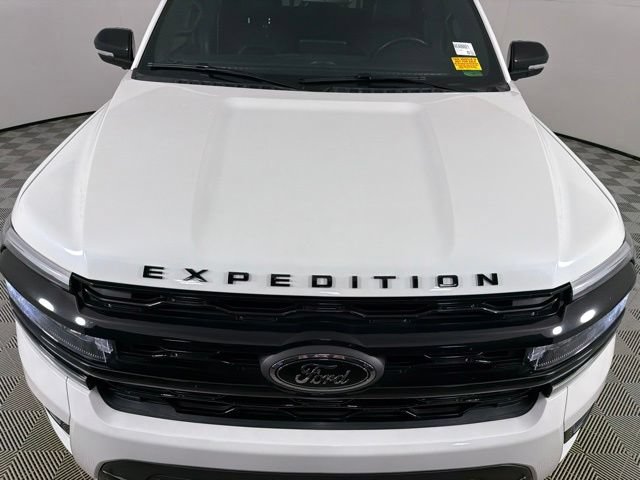 Certified 2022 Ford Expedition Limited RWD image 5