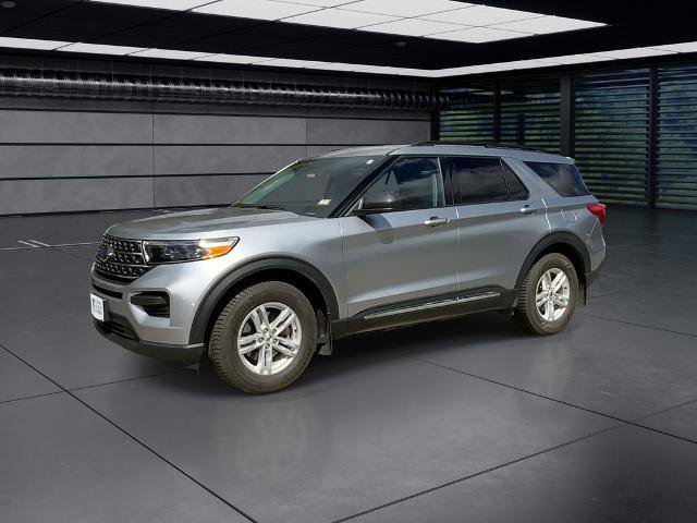 Certified 2022 Ford Explorer XLT w/ Class IV Trailer Tow Package AWD/4WD image 6