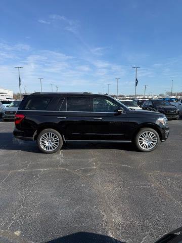 Certified 2023 Ford Expedition Limited image 6