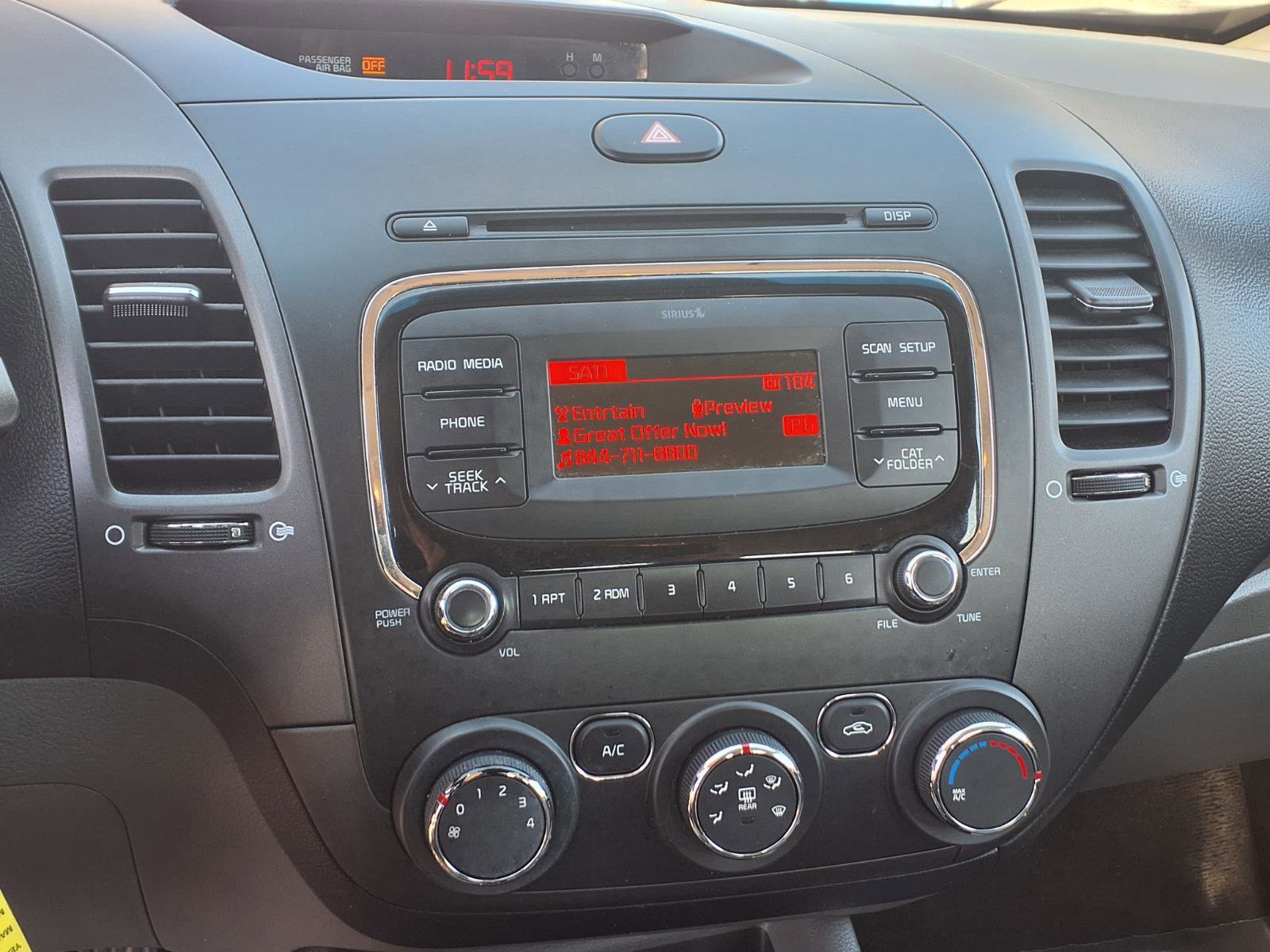 Used 2018 Kia Forte LX image 20