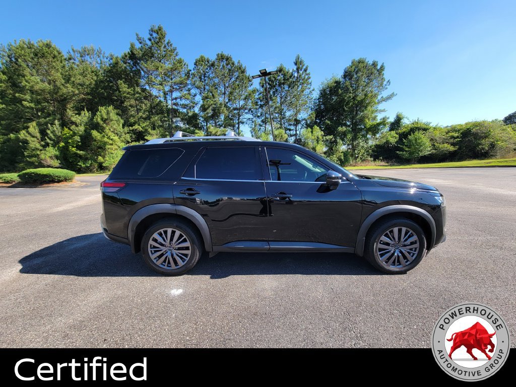 Used 2024 Nissan Pathfinder SL w/ SL Premium Package FWD image 6