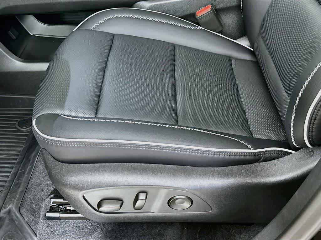 Used 2026 GMC Acadia Denali w/ Super Cruise Package FWD image 31
