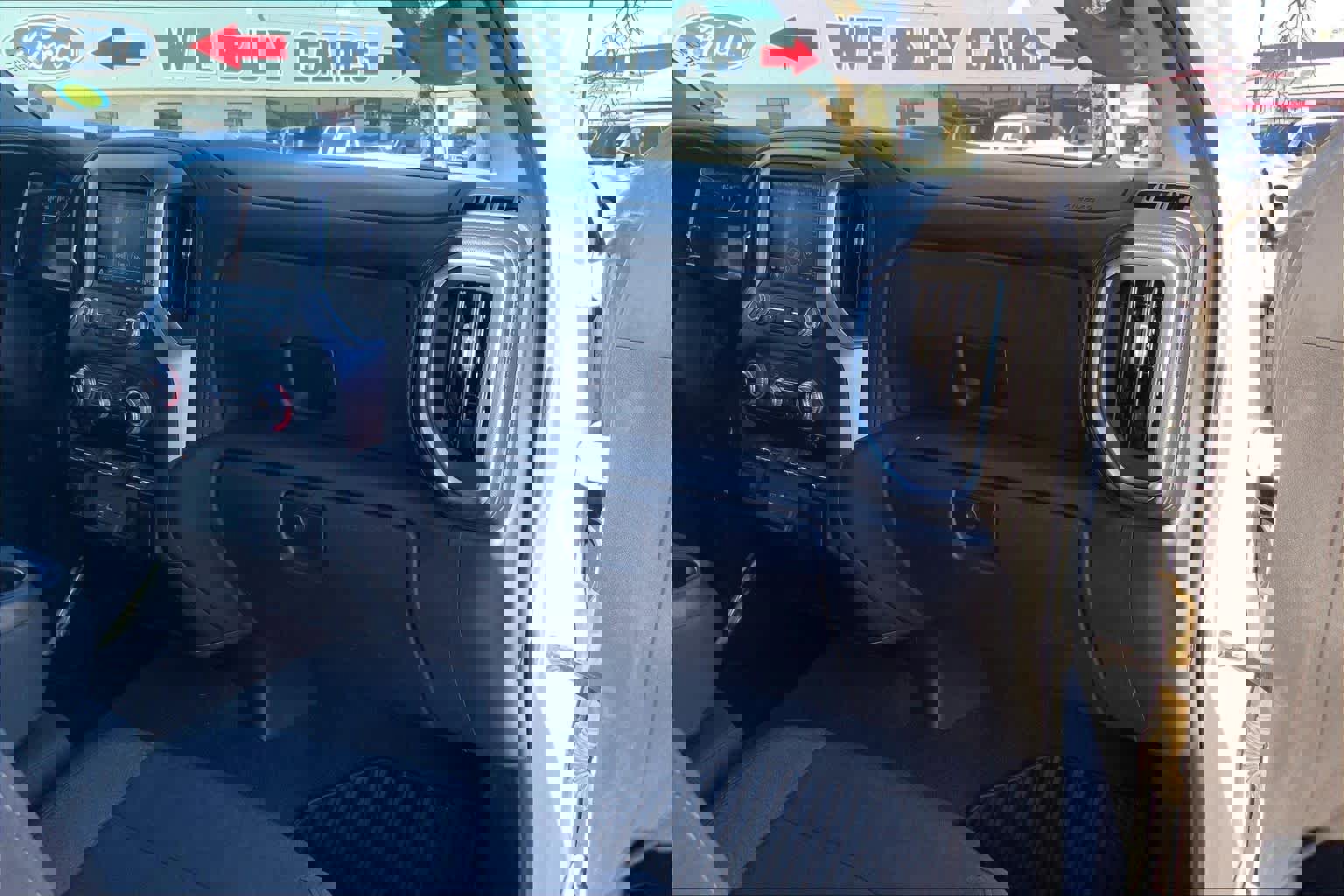 Used 2020 GMC Sierra 1500 Elevation w/ Elevation Value Package image 18