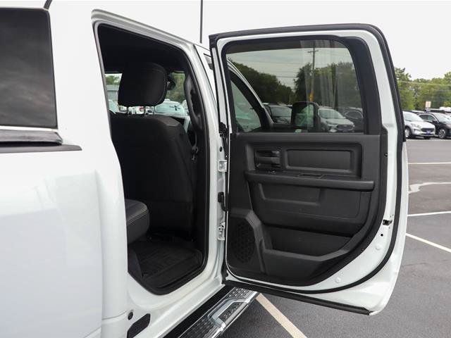 Used 2024 RAM 3500 Tradesman w/ Towing Technology Group AWD/4WD image 29