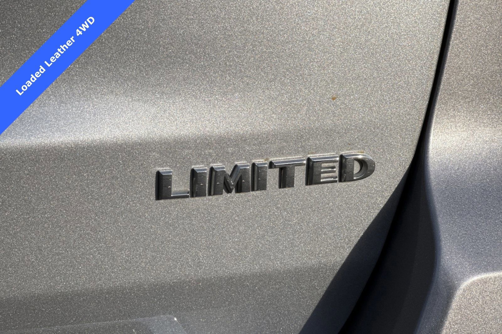 Used 2021 Jeep Grand Cherokee Limited w/ Luxury Group II image 28