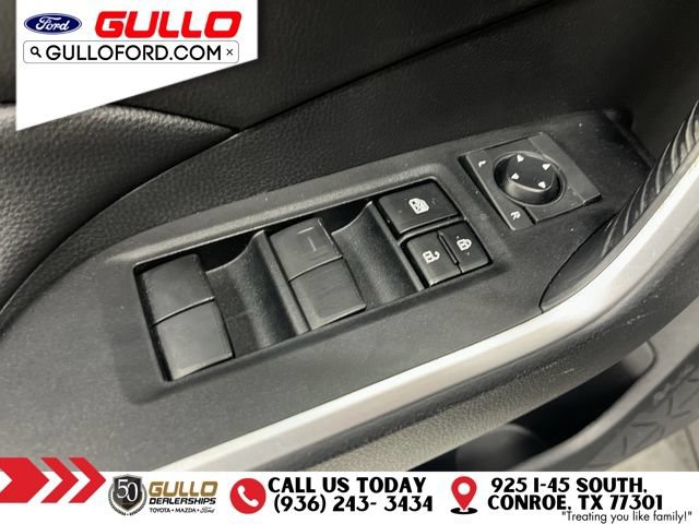 Used 2021 Toyota RAV4 XLE FWD image 21