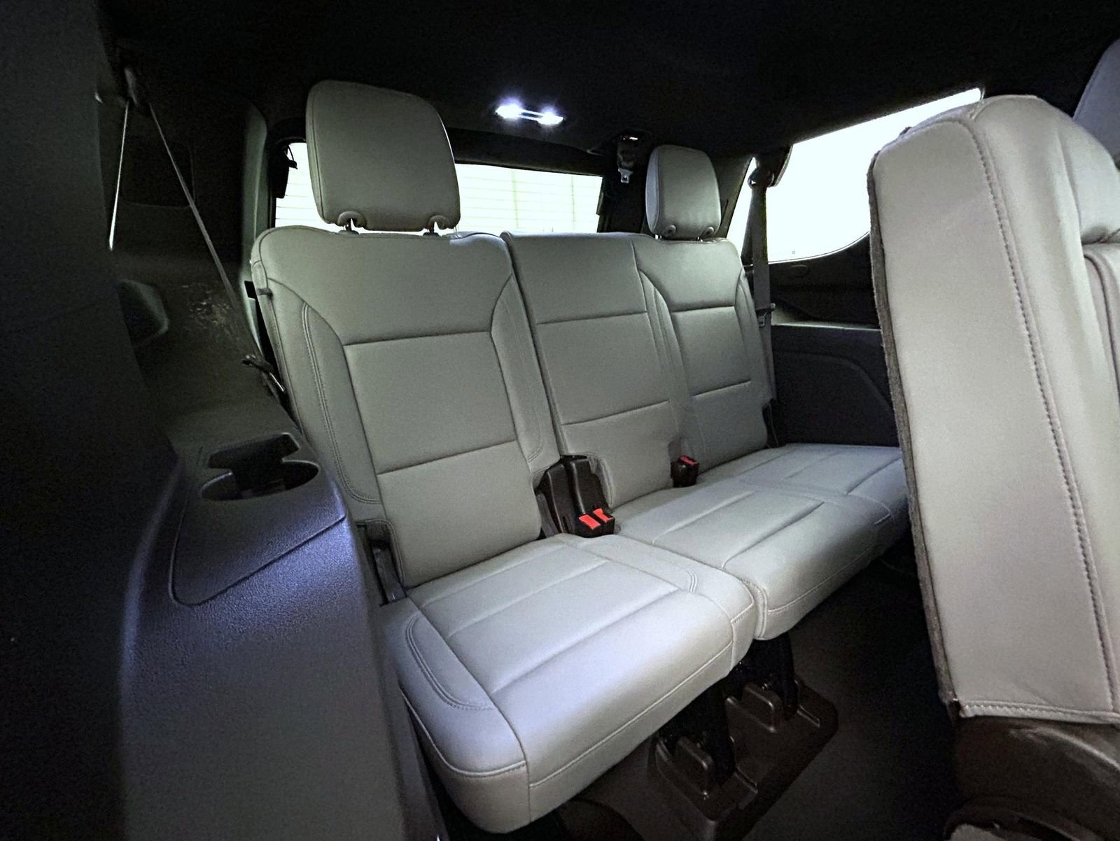 Used 2021 Chevrolet Tahoe Z71 AWD/4WD image 19