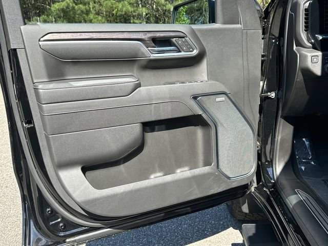 Used 2025 Chevrolet Silverado 1500 LTZ w/ LTZ Premium Package image 10