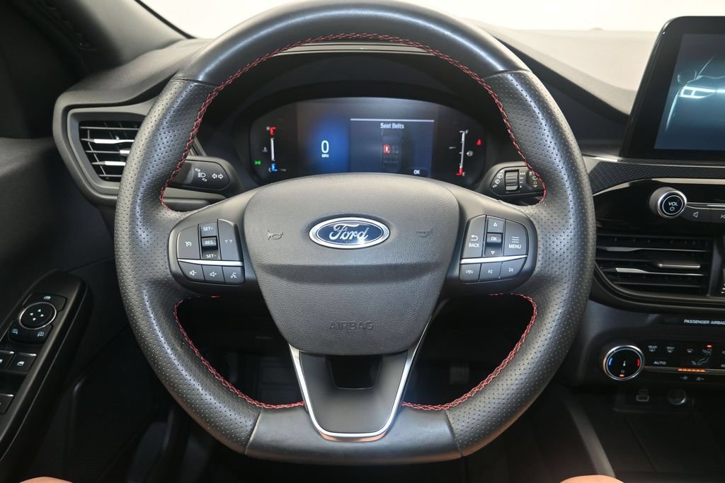 Certified 2025 Ford Escape ST-Line AWD/4WD image 13