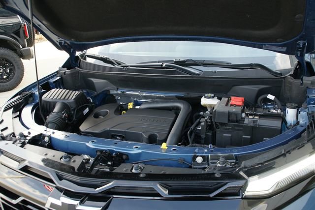 Used 2025 Chevrolet Equinox RS w/ Safety and Technology Package image 13