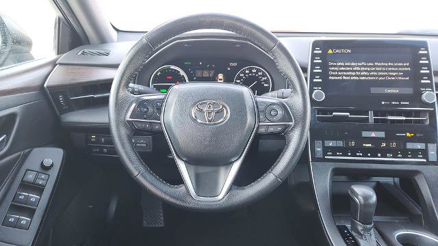 Used 2021 Toyota Avalon XLE w/ Moonroof Package image 25